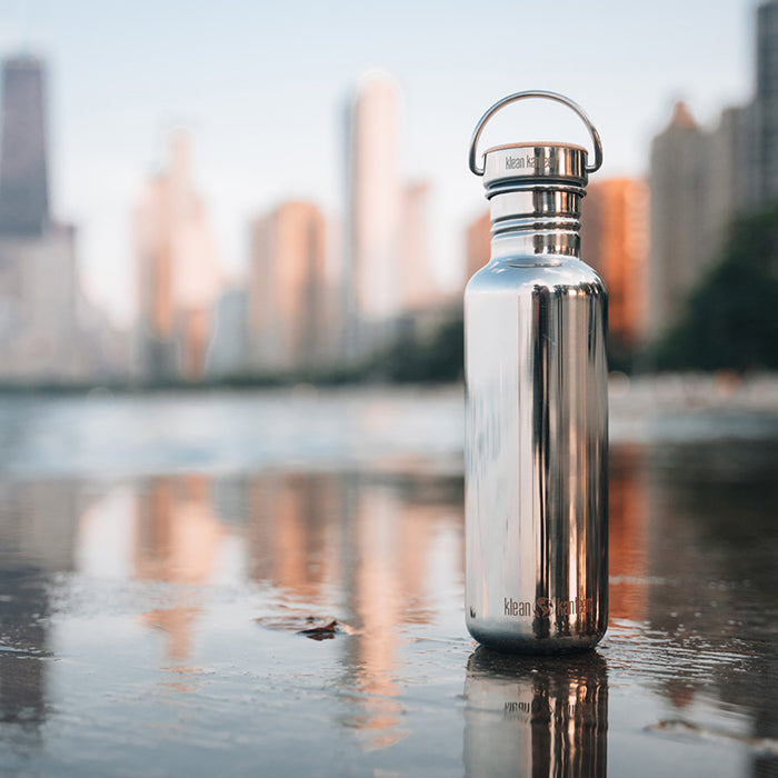 27oz-reflect-with-bamboo-cap-f8 K27SSLRF-MS-BAMBOO_reflecttion_bottle_lifestyle.jpg